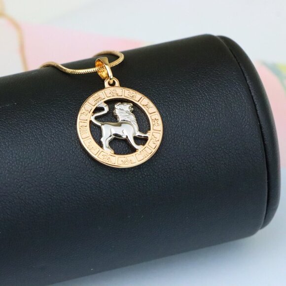 "Rose Gold Leo Zodiac Pendant with Lion Symbol and Astrological Ring, XPPT1449 - Picture 4 of 13